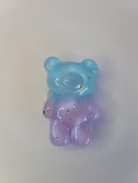 Image 2 of 3D gradient Bear phone holder