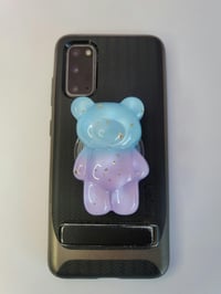 Image 5 of 3D gradient Bear phone holder