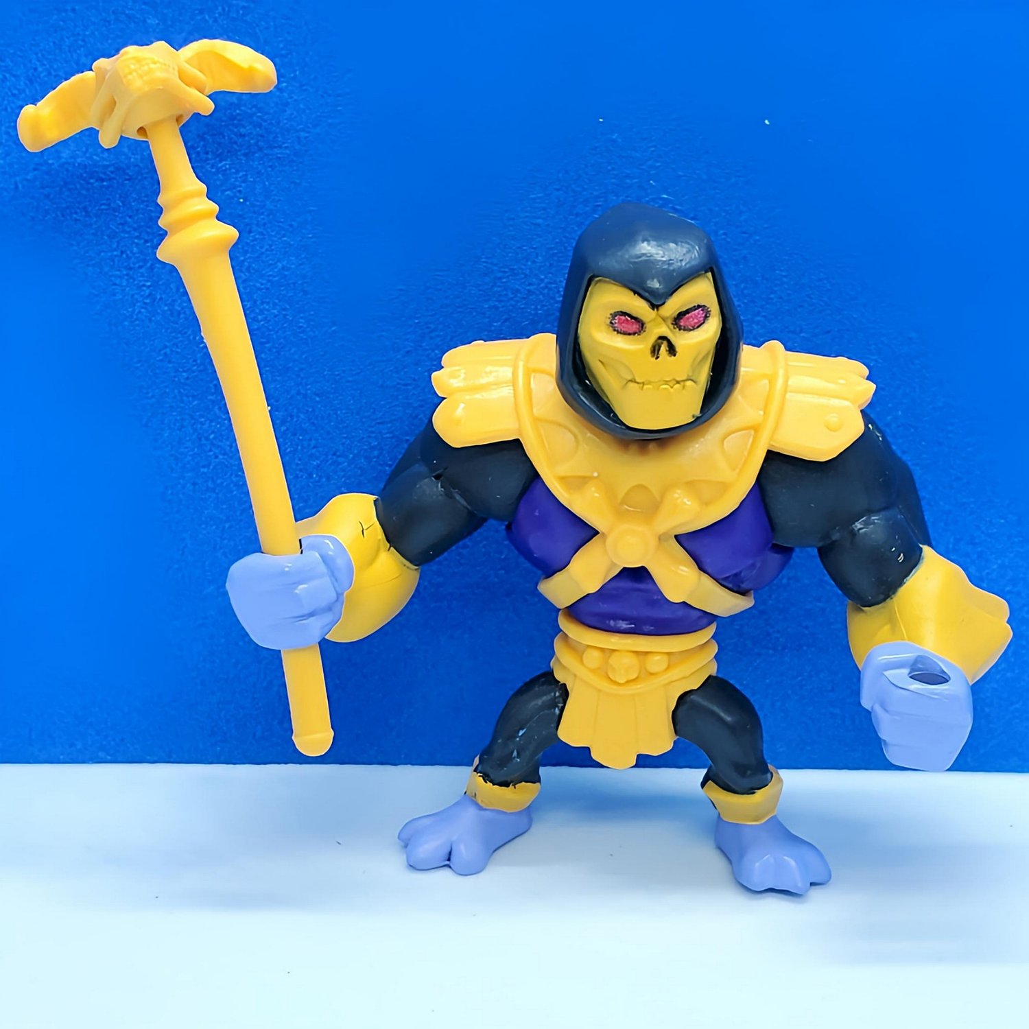 GOLD ARMOR SKELETOR 