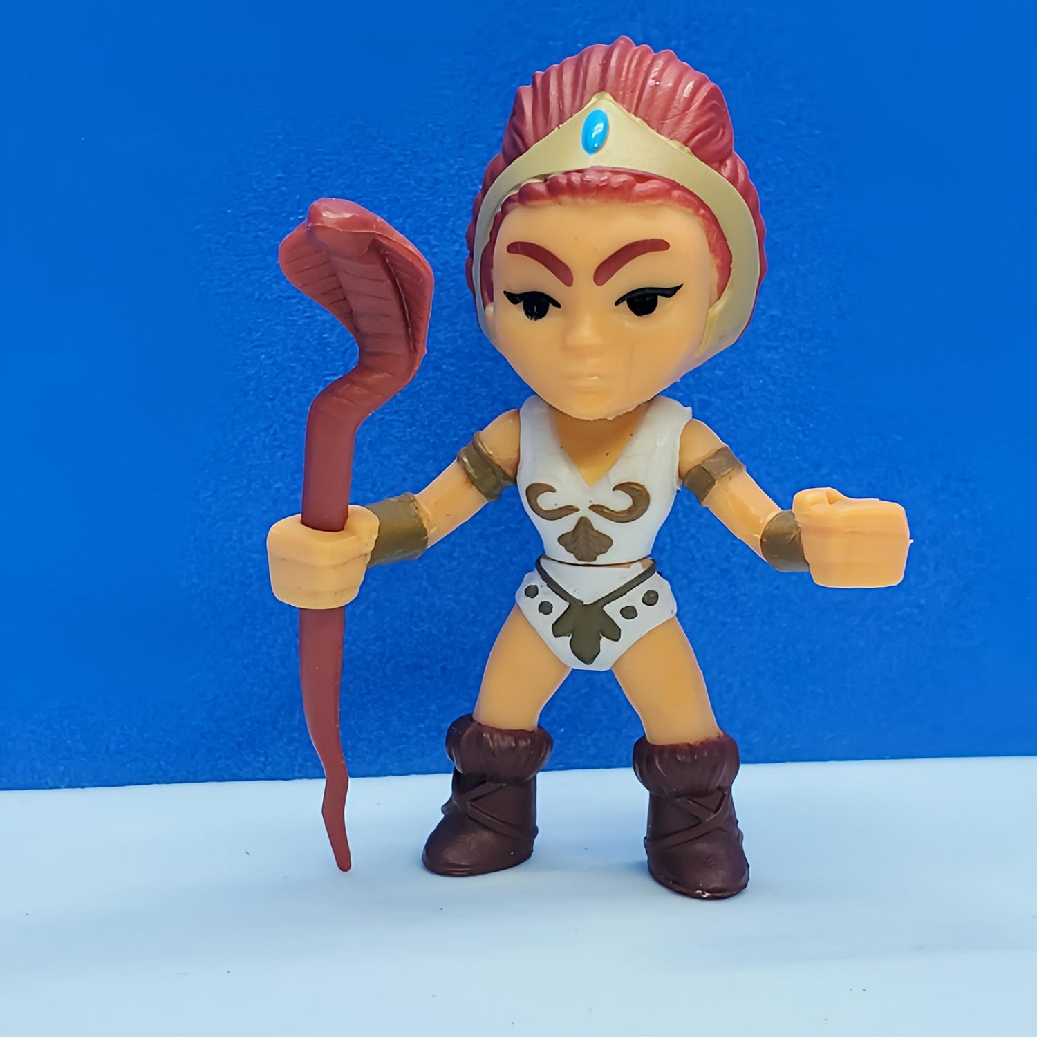 TEELA (EM)