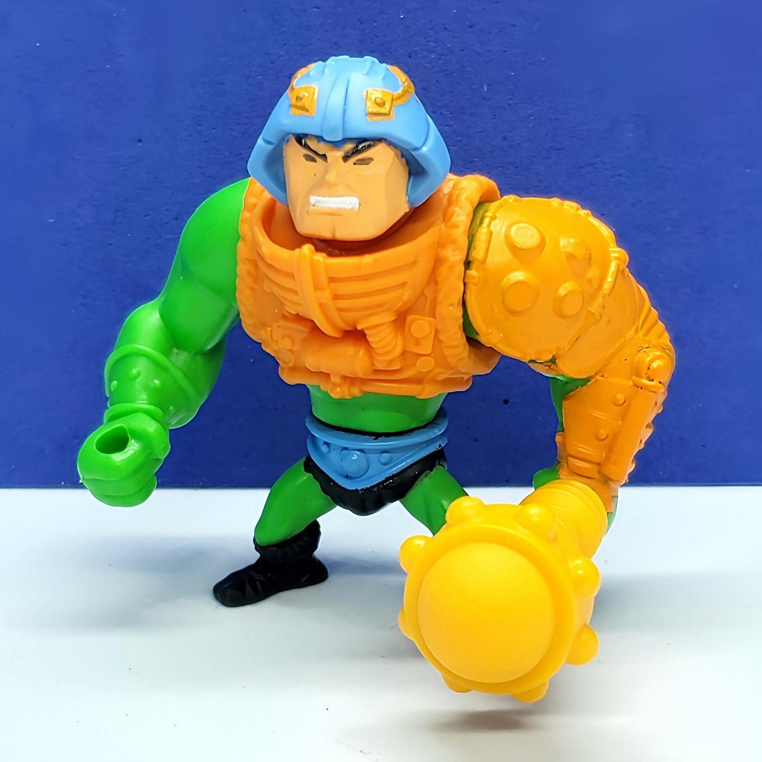 MAN-AT-ARMS (EM)