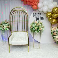 Image 1 of New Luxury throne chair gold 