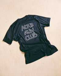 Image 3 of The Casual Runner T-Shirt (Navy)