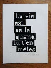 Affiche "La vie est belle"