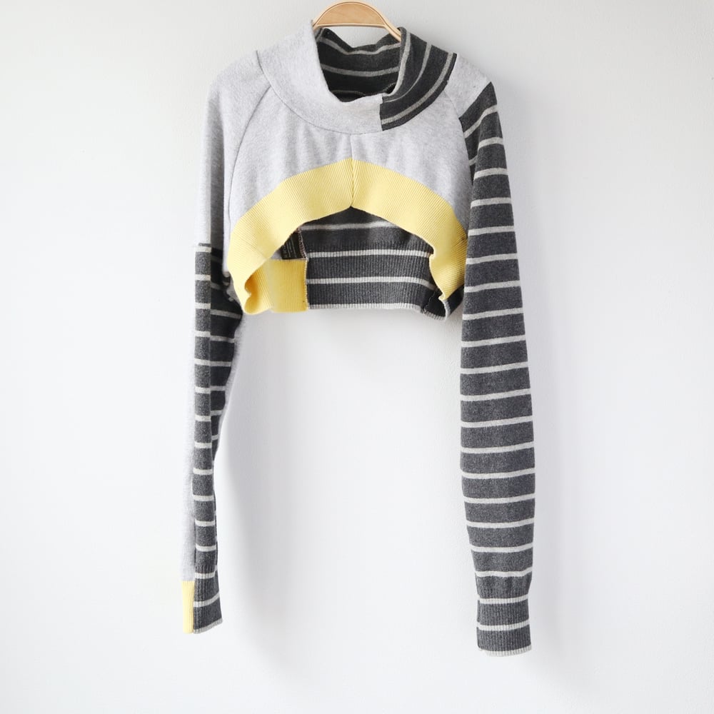 Image of gray yellow stripe courtneycourtney SIZE 14/16 patchwork baseball raglan sleeve top shrug sweater