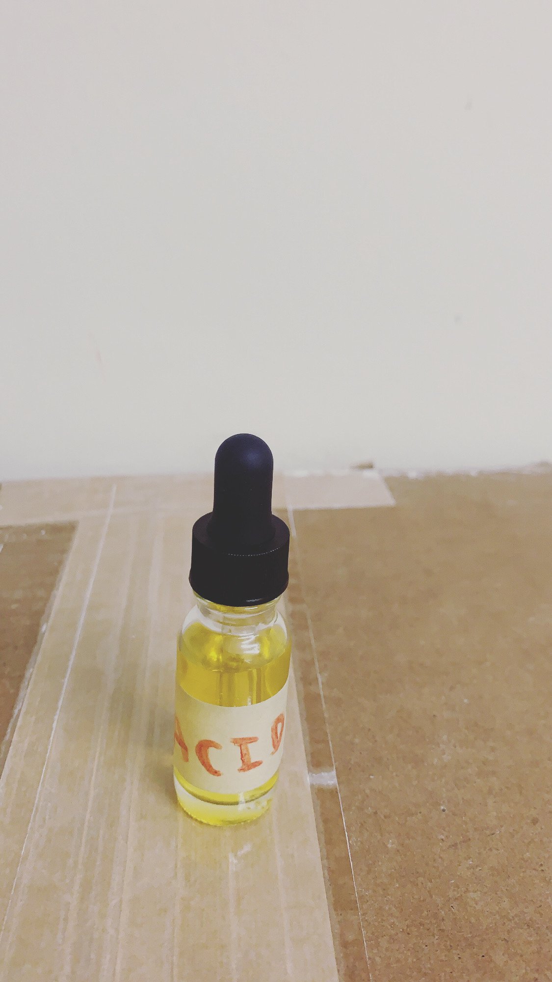 Movie Prop Acid ( Yellow )