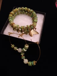 Image 3 of Green & Gold Africa Set.