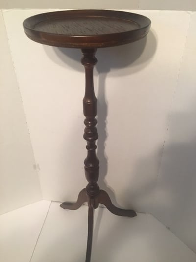 Image of PIE TABLE ANTIQUE