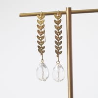 Image 3 of Petal + Quartz, Worn by Mandy Moore on This Is Us 