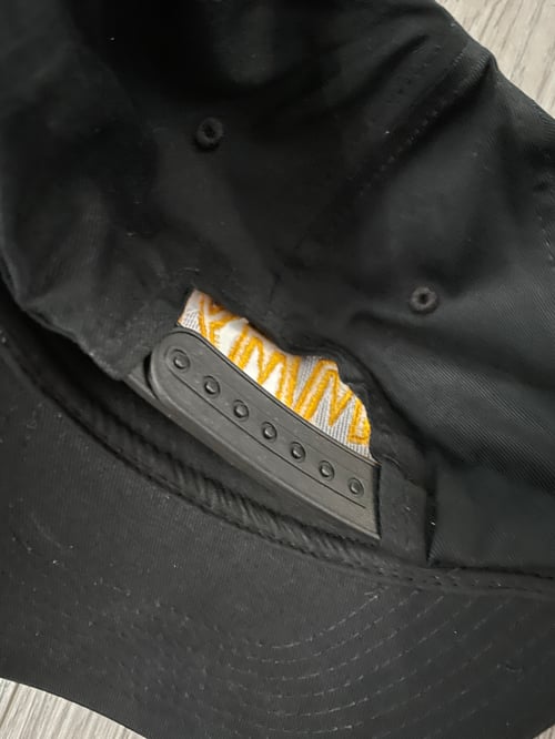 Image of Classic Snapback Black