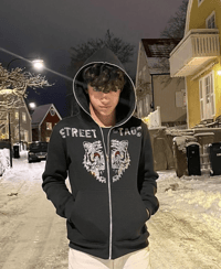 STREET "TAG" WOLF FULLZIP HOODIE IN RHINESTONE