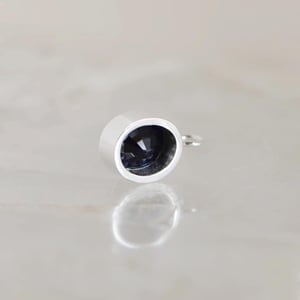 Image of Phan Thiet Dark Blue Sapphire oval cut silver necklace