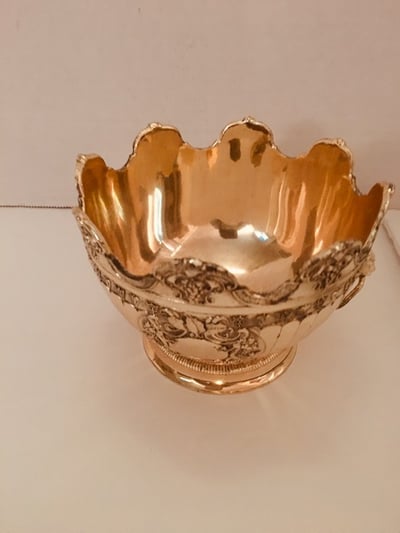 Image of VINTAGE GOTHIC ORNATE GOLD BOWL