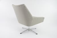 Image 3 of Fauteuil coquille pivotante PDP