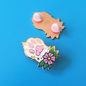 Image of White Magical Cat Paw, hard enamel pin - toe beans - cute - lapel pin badge