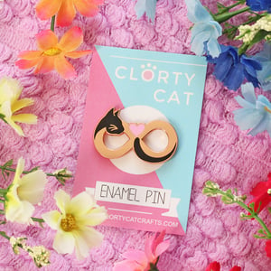 Image of Cat infinity symbol, hard enamel pin - BLACK - rose gold plating - cats forever - lapel pin badge