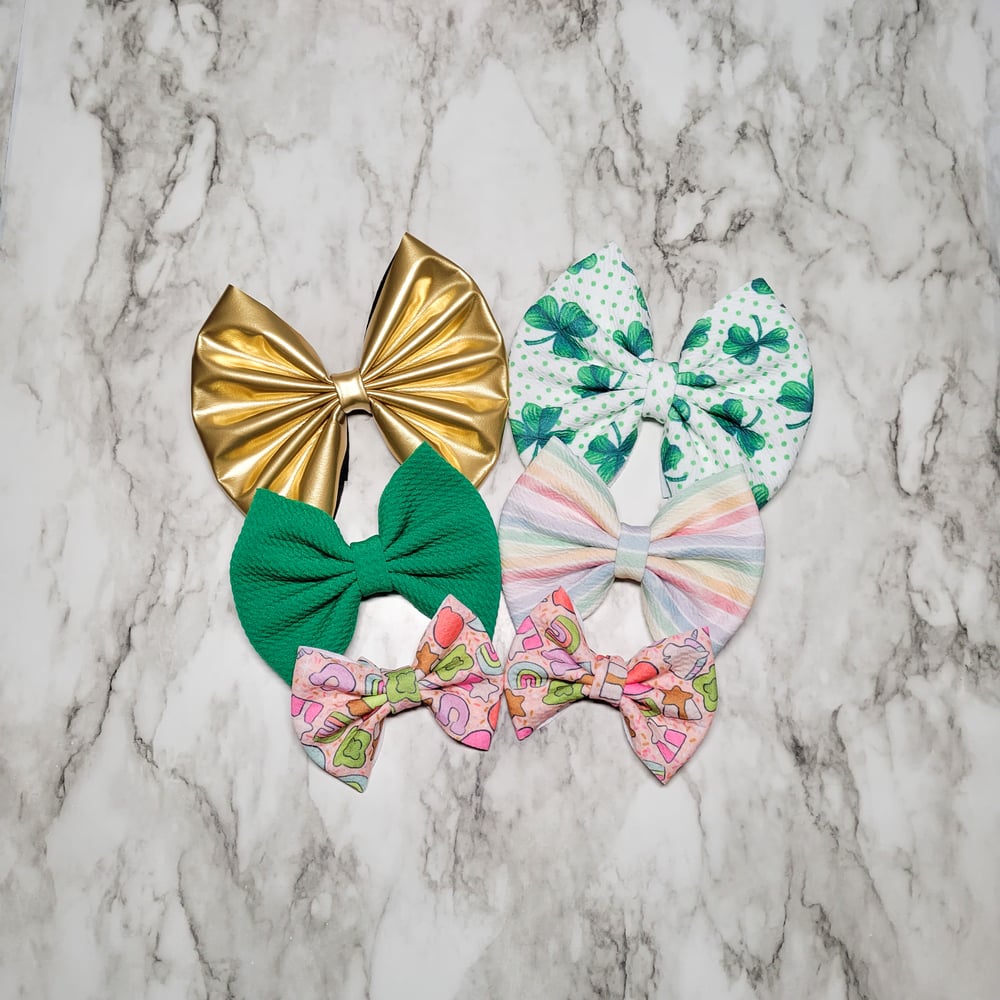 St. Patrick's Day Hair Bows 