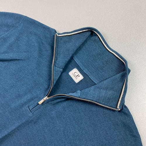 Image of CP Company 1/4 zip up sweatshirt, size medium