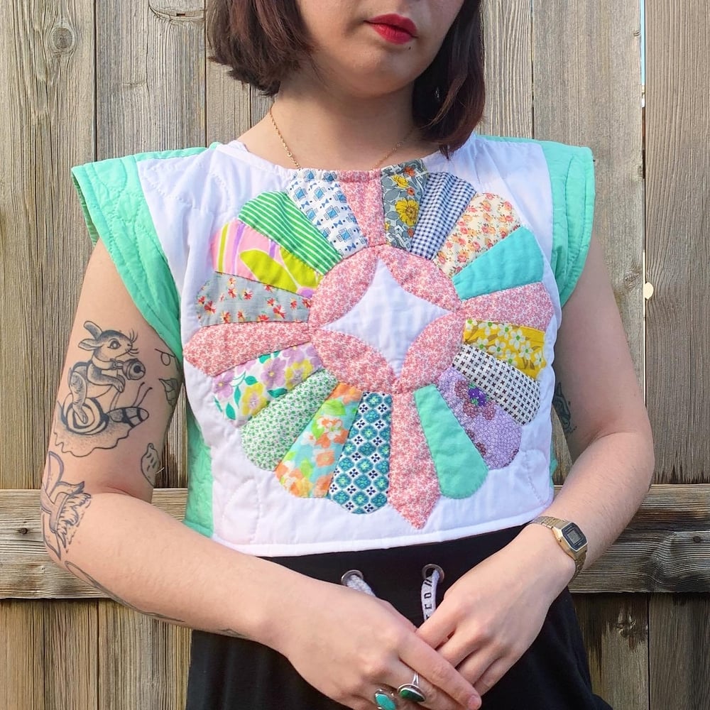 Image of Quilted Crop Top — Dresden Plate