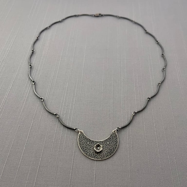 Sterling Silver Peony Pattern Necklace Image 4