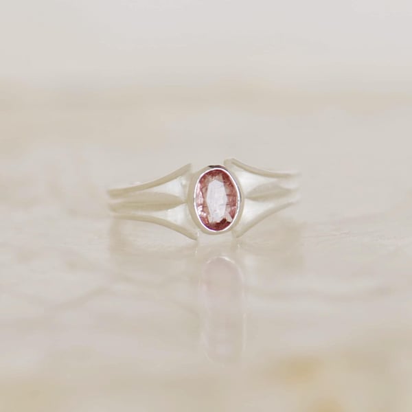 Image of Pink Tulip x Pink Tourmaline oval cut silver ring
