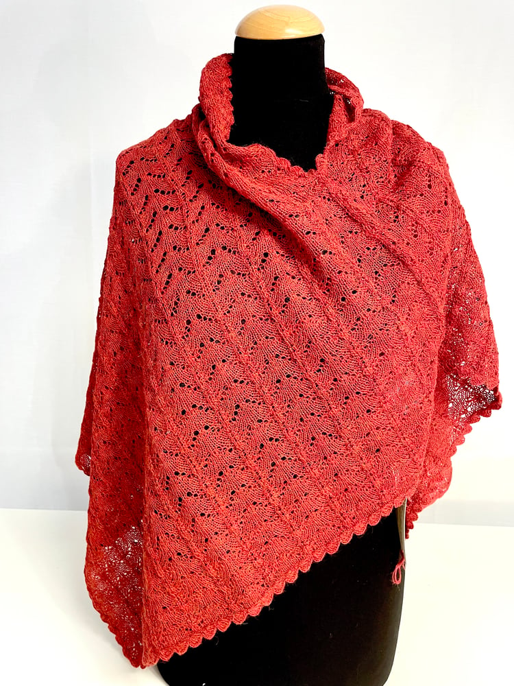 Image of Laced knitted poncho Rust Melange 