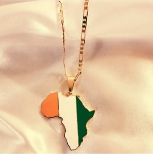 Image of CUSTOM AFRICAN COUNTRY NECKLACE 