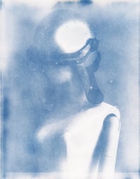 Image 2 of blue forty-two: Gultskra Artikler