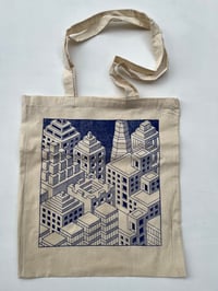 Cityscape tote bag