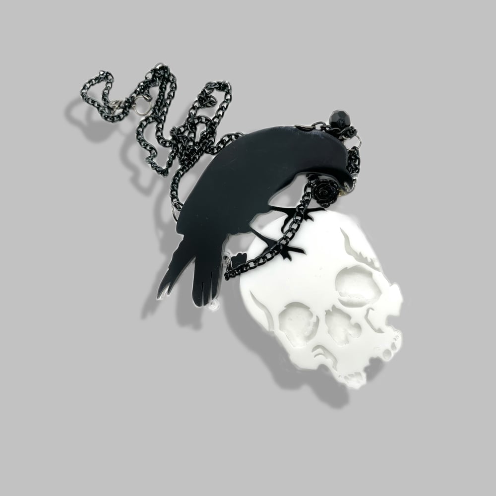 The Raven Necklace