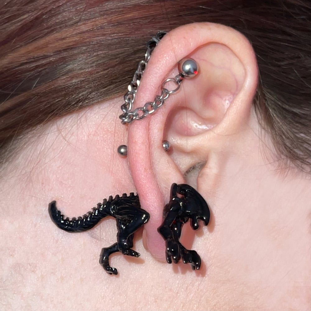 Alien studs