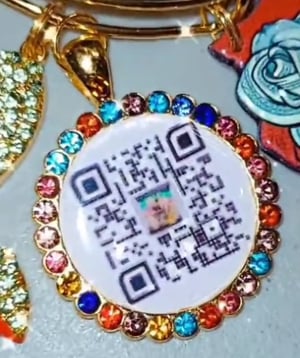 Image of PLAIN QR CODE BEADED AND BANGLE
