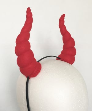 Image of Long Devil/Dragon Horns