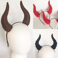 Image 1 of Long Devil/Dragon Horns