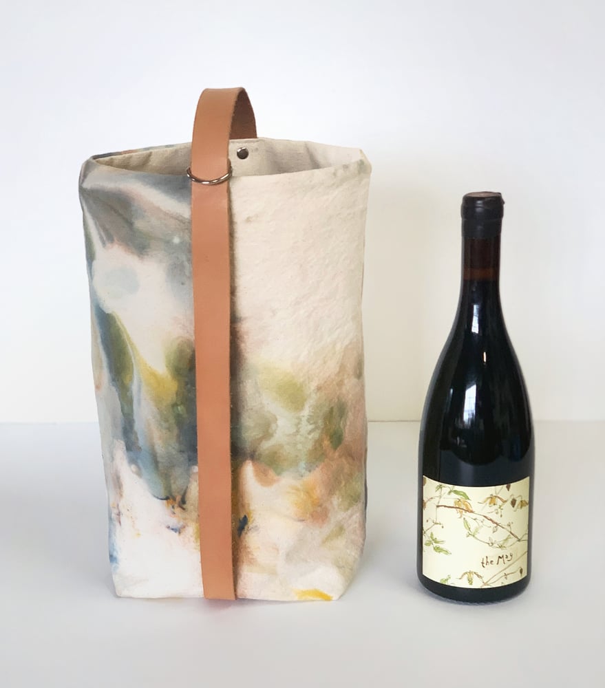 Image of HAND SEWN CANVAS & LEATHER WINE CARRIER