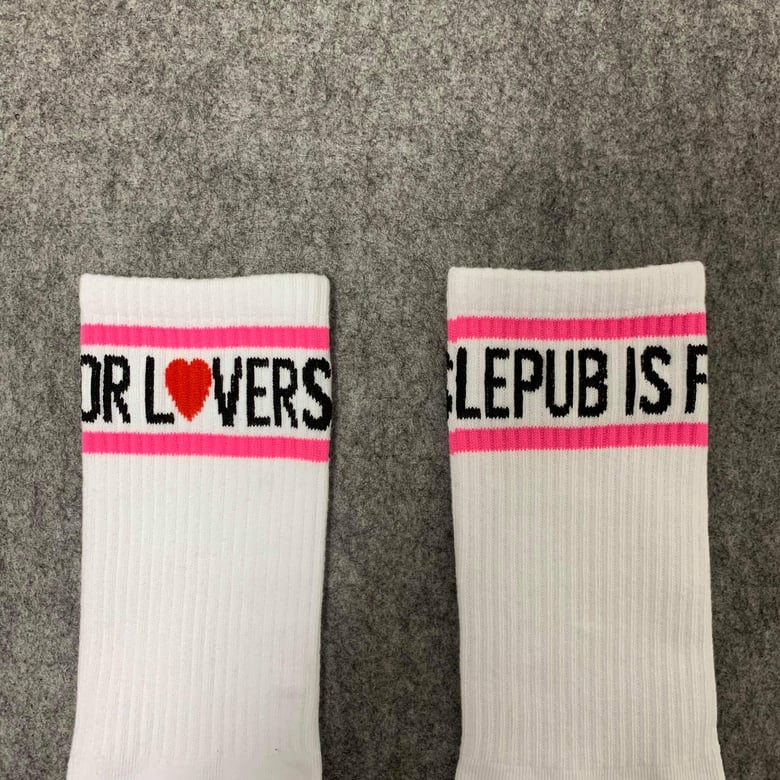 Image of Le Pub Is For Lovers Socks