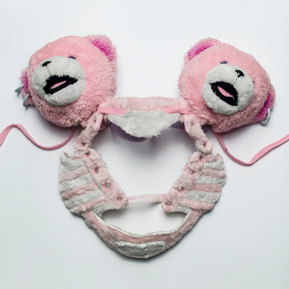 Image of SNEAKER TEDDY BEAR MASK  / JS AD /  PINK WHITE