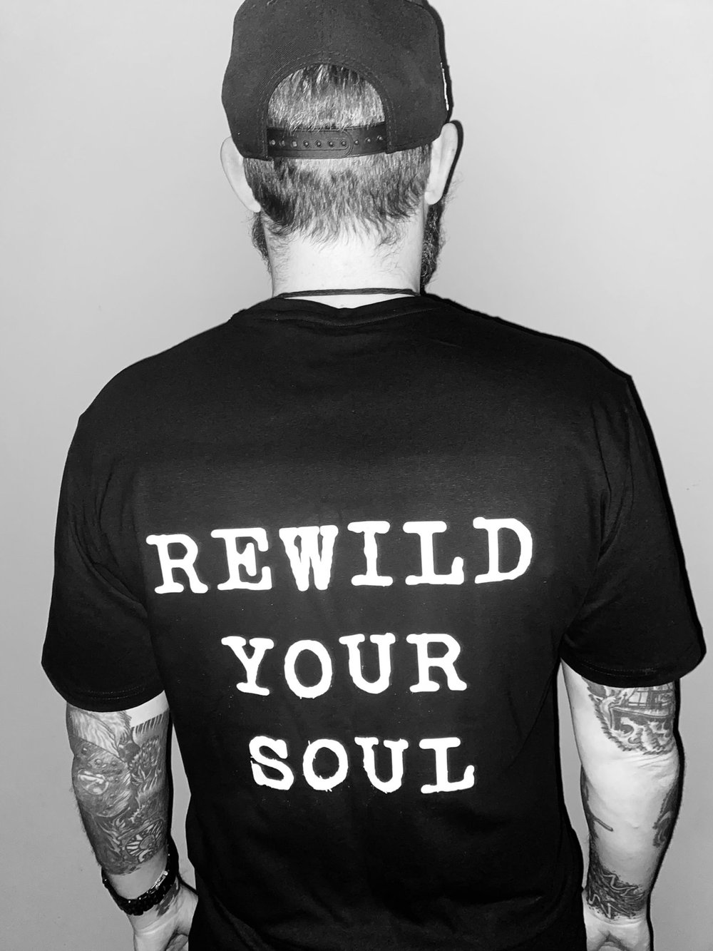 Rewild Your Soul T-Shirt (black)