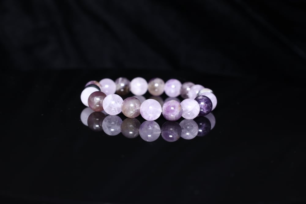 Handmade 10 mm Natural Flower Amethyst Purple Amethyst Green Gray Matrix Gemstone Stretch Bracelet