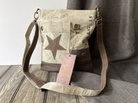 Leather Star Vintage Messenger Crossbody Bag