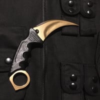 Image 1 of Karambit - CounterStrike 