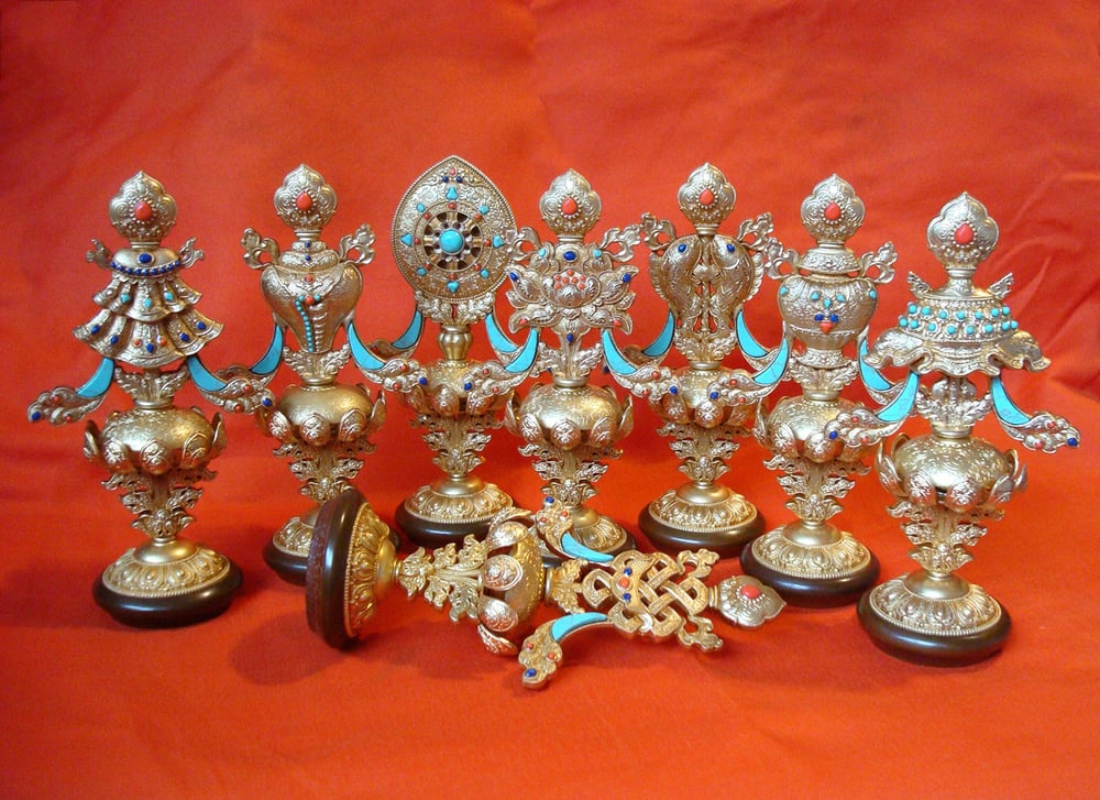 Image of 8 Auspicious Symbol Statue Set (Ashtamangala) • High Quality