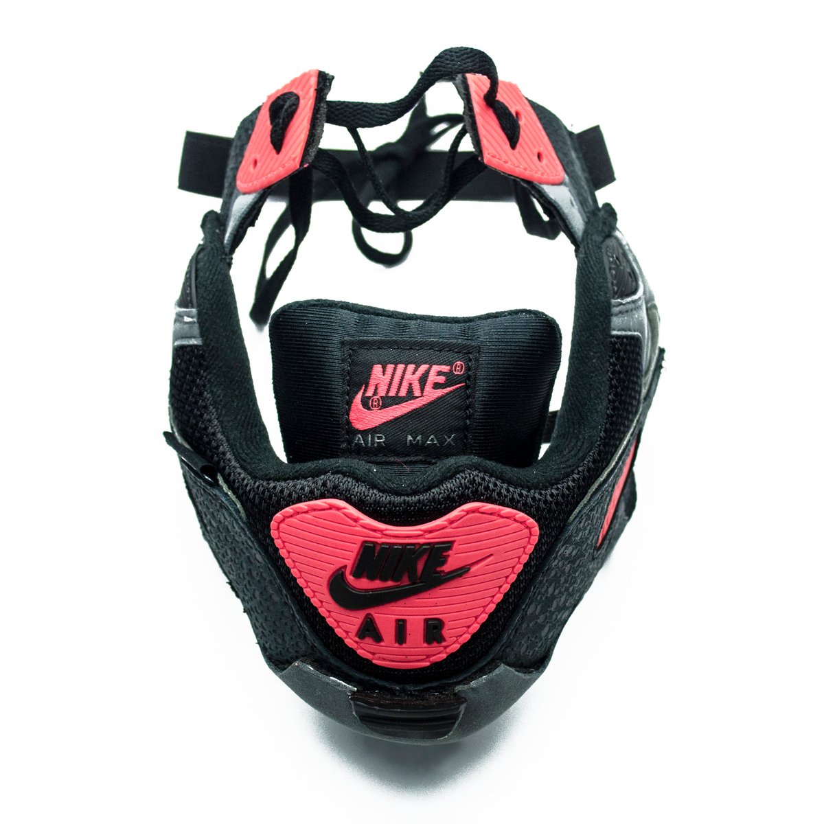 Image of SNEAKER MASK / AIR MASK 90 / CORAL RED  GREY BLACK / KISS MY AIRS EDITION