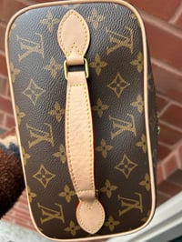 Image 12 of LV Cosmetics Case Bag