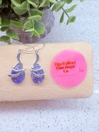 Cornflower Petal Wave Teardrop Earrings 