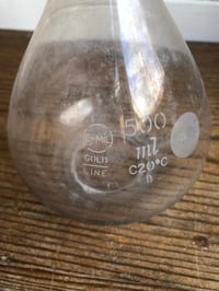 Image 2 of 500ml lab bottle 