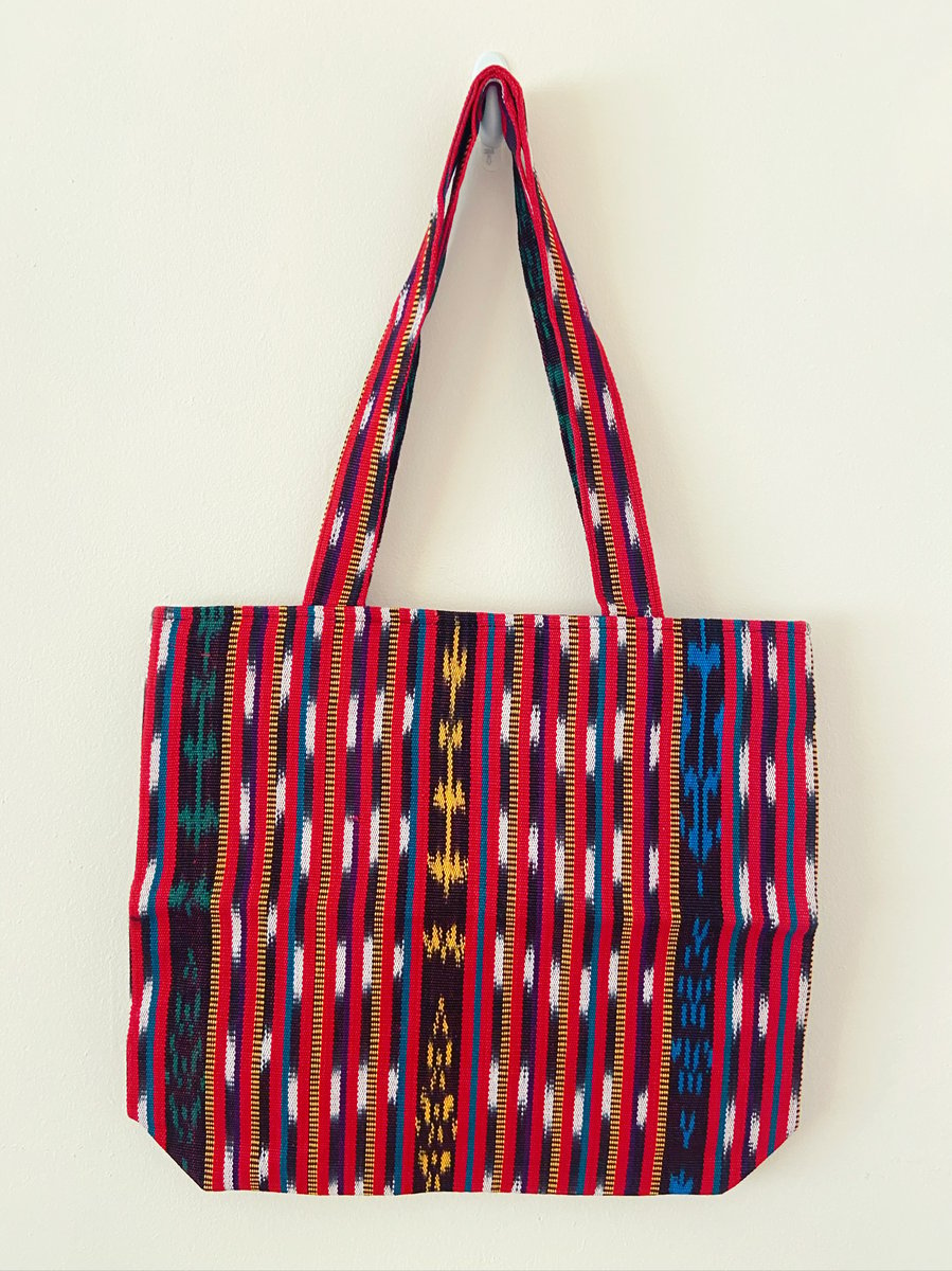 ikat bag: May 2022