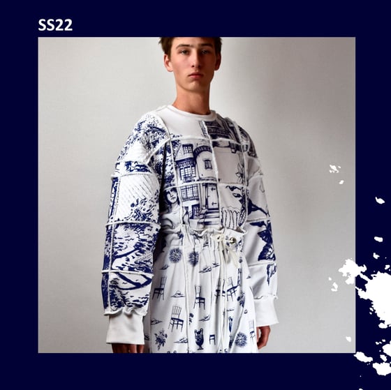 Image of SS22 - SWEATSHIRT