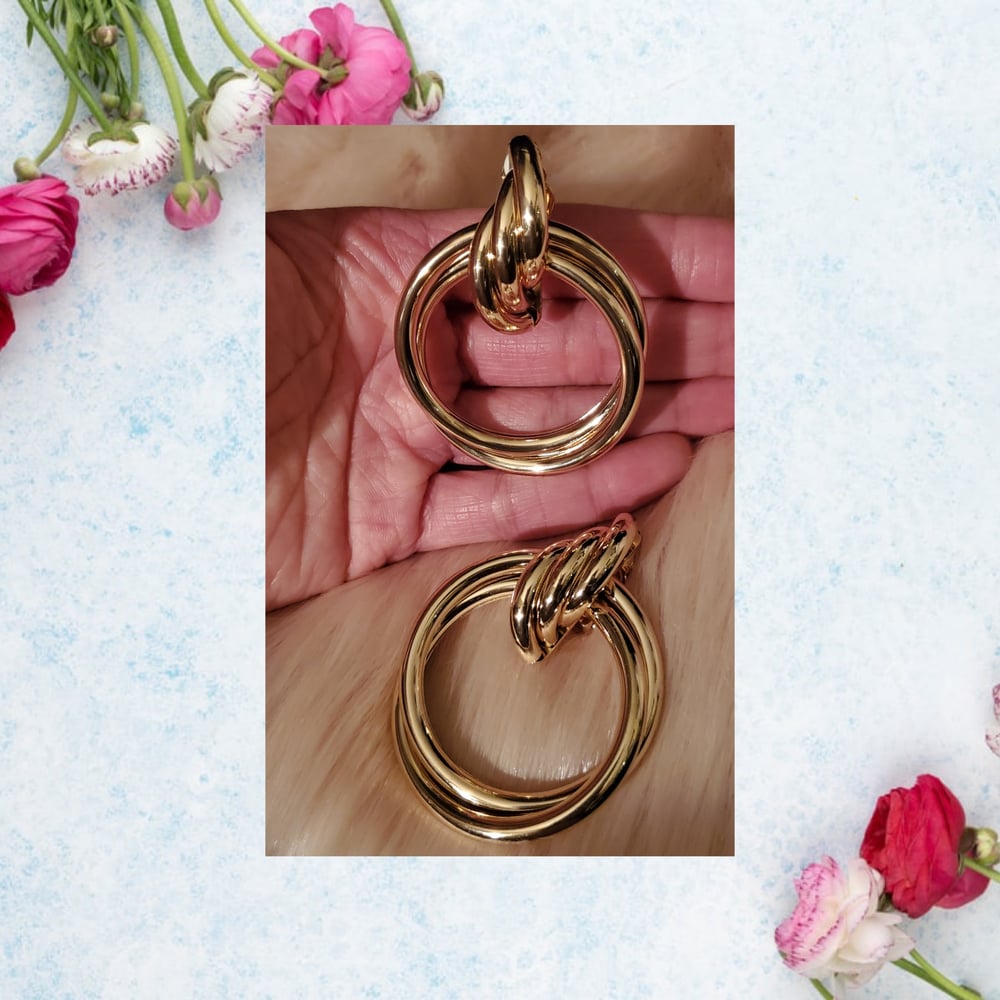 Image of Golden Affair Earrings 