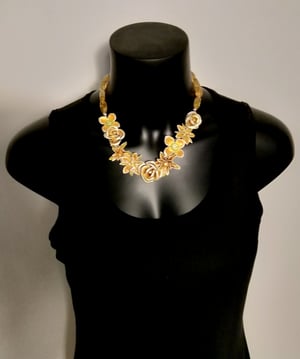 Image of Australian wildfowers - Bouquet Necklace